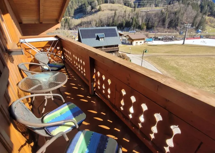 Komfort Appartement Windberger, 5M To Ski Slope, 200M To Cable Car, Schladming Dachsteincard Inklusive *