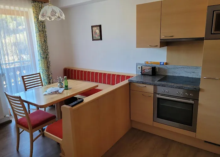 Komfort Appartement Windberger, 5M To Ski Slope, 200M To Cable Car, Schladming Dachsteincard Inklusive *