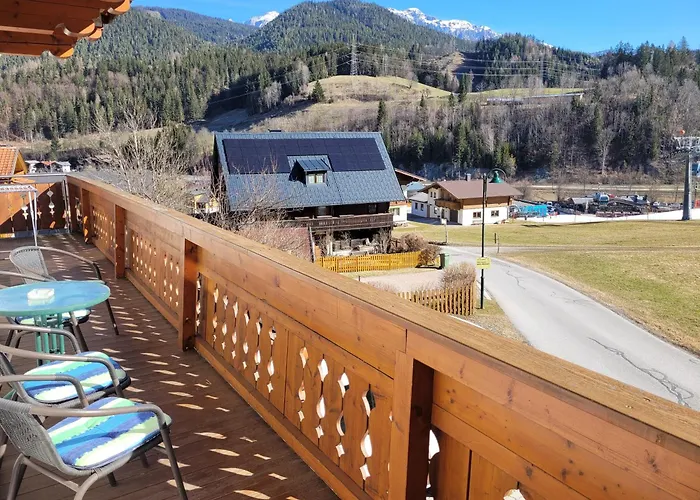 Komfort Appartement Windberger, 5M To Ski Slope, 200M To Cable Car, Schladming Dachsteincard Inklusive Apartamento Schladming