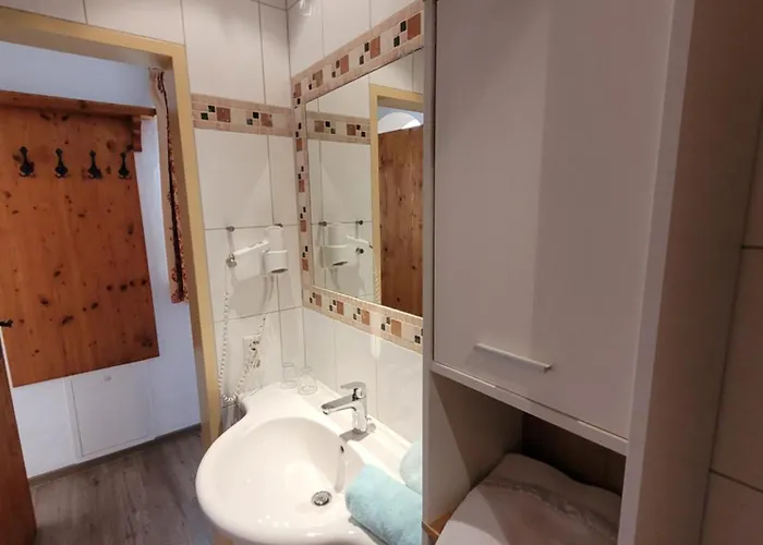 Komfort Appartement Windberger, 5M To Ski Slope, 200M To Cable Car, Schladming Dachsteincard Inklusive 아파트